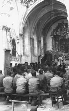 Collection document: Vierville church before and after the landings