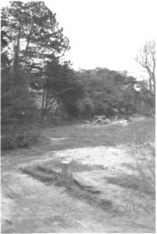 Der Turm des Abbé im Winter 45 (Detail) Der hintere Rasen und Holz im Sept.44 Der hintere Garten