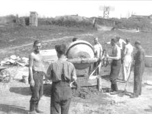 (détails) Le "dévalou" du sémaphore, avant guerre Le chantier des travaux de la station radar