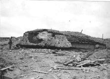 (details) The shooting steering station, at the point after the battle, rekindle the second skin for camouflage and protection against shells (details)