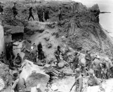 (details) Prisoners near Colonel Rudder's PC