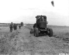 Organization of an Air Engineer Battalion (EAB, Engineer Aviation Battalion). (details) The 834th Air Engineer "Dozer Devils" on Omaha Beach, 7 or 8