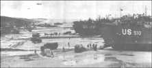 (détails) Vu du WN60, un LST sur la plage de Colleville (détails) Débarquement d'infanterie (détails) Le 9 juin des LST à Coleville (détails)
