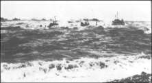 Sammlungsdokument: Fotografien des Sturms im Juni 1944