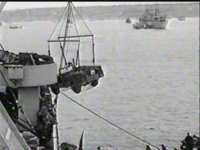 Déchargement d'un véhicule 2 LCVP et un LCI, 10 juin 44 10 juin, LCVP, LCM